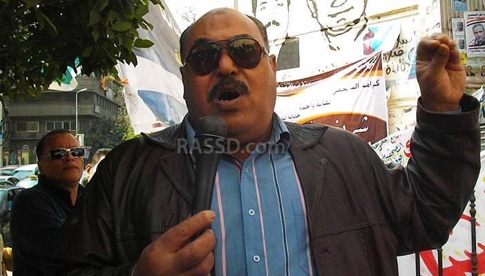 “عم جمال” شاهد على الكساد: ورشتي يكسوها التراب