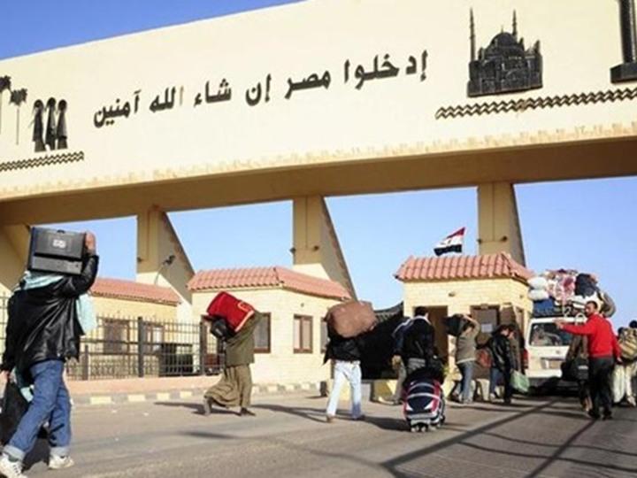 عودة 141 مصريًا من ليبيا عبر منفذ السلوم