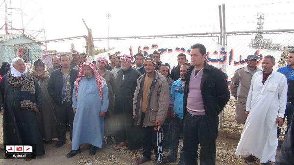 استمرار اعتصام أهالي “شرنقاش” للمطالبة بتعيين أبنائهم