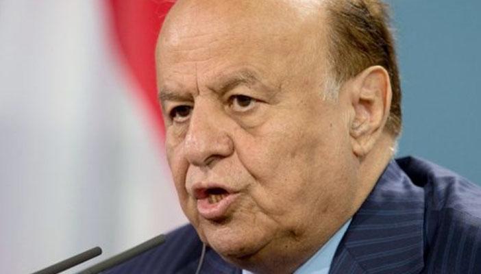 عاجل.. الرئيس اليمني ينجو من قصف منزله في عدن