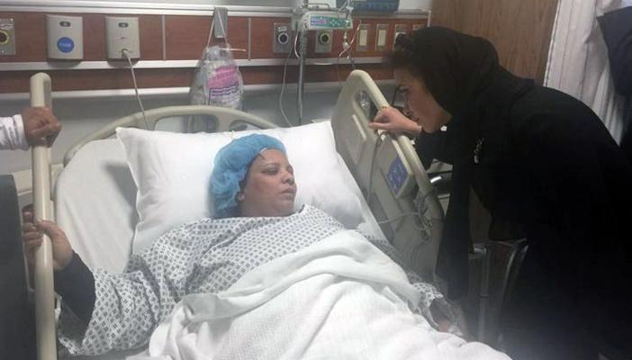 وزيرة التعاون الدولي تزور المعتمرين المصابين بـ”الحجاب”