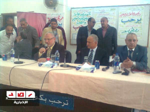 برامج جادة لسد الفجوة القيمية والمهارية لدى طلاب الجامعات