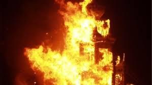 مجهولون يشعلون النار بأحد أبراج الإتصالات بالدلنجات