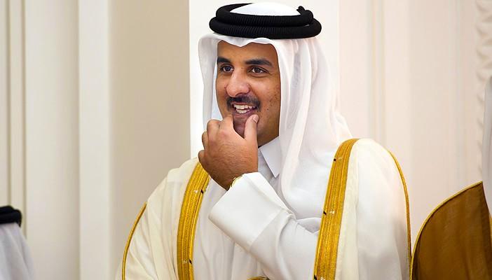 الأمير تميم بن حمد يصل شرم الشيخ لحضور القمة العربية