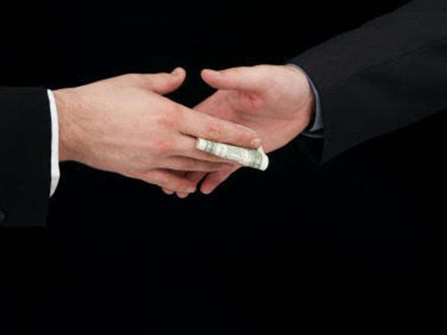 شبكة “رصد” الاخبارية تواصل نشر ملفات الفساد