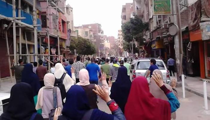 بالصور.. الحراك يتواصل في الشارع ضد حكم العسكر