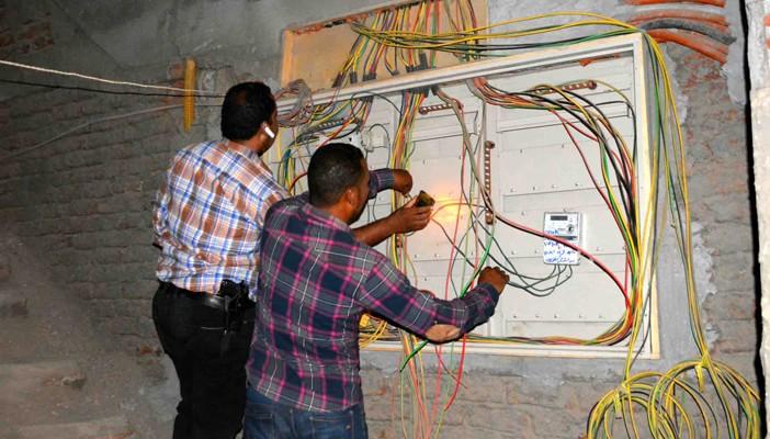 ضبط 5829 قضية سرقة تيار كهربي خلال 24 ساعة