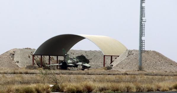 “عاصفة الحزم” تدمر 8 مقاتلات بقاعدة الدليمي