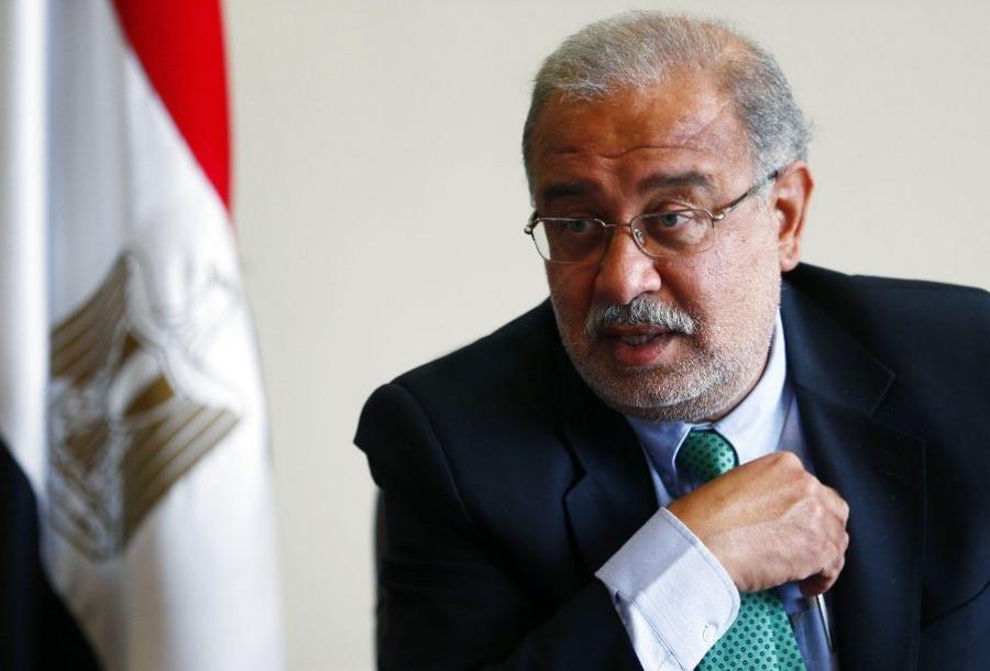 مجلس الوزراء يناقش اليوم تداعيات اختطاف الطائرة المصرية