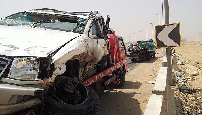 إصابة 17 عاملًا في حادث سير على الطريق الصحراوي