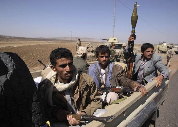 الحوثيون يسيطرون على لواء مسؤول عن حماية باب المندب