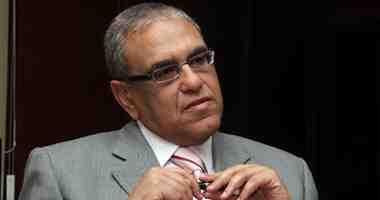 “البترول”: استيراد الغاز أحد حلول مواجهة انقطاع الكهرباء