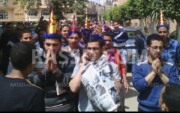 مسيرة طلابية بـ”الطراطير” لطلاب جامعة المنوفية