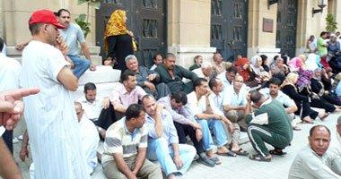 اعتصام العاملين بالري في مدينة دسوق للمطالبة بالتثبيت