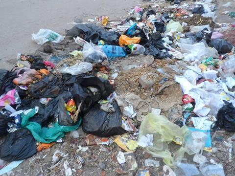 أهالي بركة السبع: القمامه تتفاقم والحكومة منشغله بمصالحها