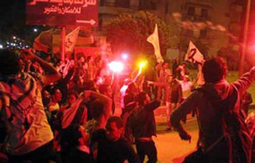 استمرار حبس 4 نشطاء لإثارة الشغب أمام منزل وزير الداخلية