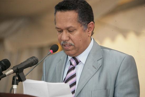 نائب صالح في حزب المؤتمر اليمني ينشق ويهرب إلى سلطنة عمان