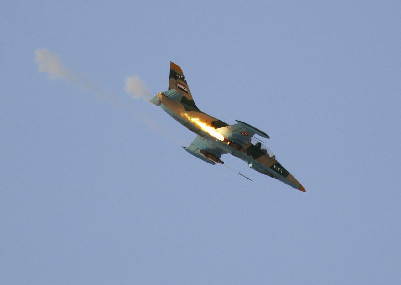بالفيديو.. المعارضة السورية تسقط طائرة لقوات بشار وتأسر الطيار