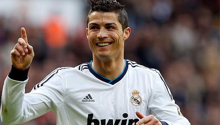 بالفيديو.. خماسية تاريخية لرونالدو والريال يسحق غرناطة 9 – 1