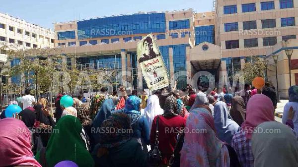 “طلاب أكتوبر” ينظمون وقفات منددة بحكم العسكر في الجامعة