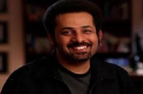 وائل عباس: لو الجيش كان بيعمل مشاريع لخزينة الدولة كنت عملت فرح