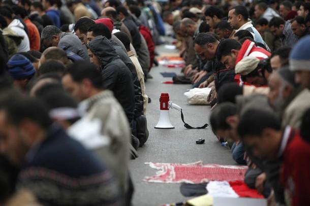 الشورى يوافق علي منع استخدام أي شعار يفرق بين المواطنين