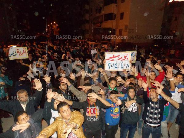 مسيرة ليلية رافضة للانقلاب ببورسعيد