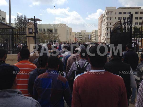 مسيرة لطلاب جامعة المنصورة تنديدًا باقتحام مسجد كلية العلوم