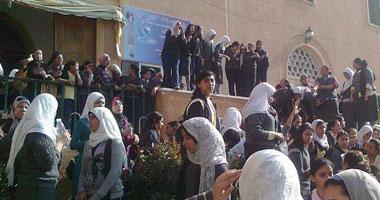 الاشتباه بإصابة طالبتين بـ”أنفلونزا الطيور” بالإسكندرية