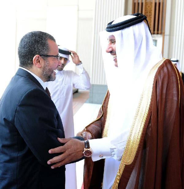 قنديل يغادر قطر قادما للقاهرة