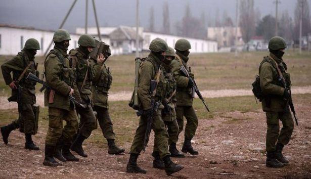 أوكرانيا تتهم روسيا بزرع ألغام بالقرم