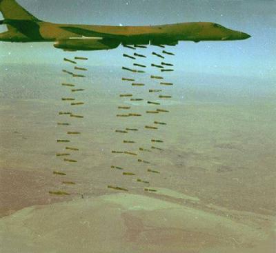 الأسد يقصف خصومه  بالقذائف العنقودية