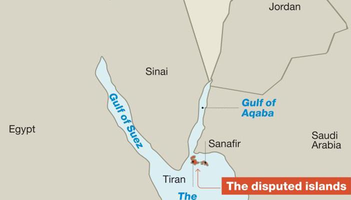 هاآرتس: مصر أخطرت “إسرائيل” بالتنازل عن الجزر قبل فترة كبيرة