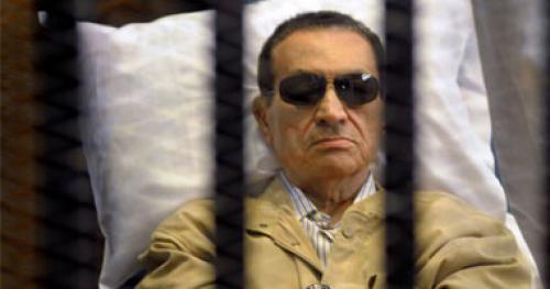 أهالي الشهداء بأكاديمية الشرطة “الشعب يريد إعدام السفاح”