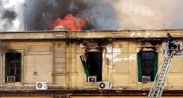 “النيابة” تستعجل تقرير “الجنائية” حول حريق “جنوب القاهرة”