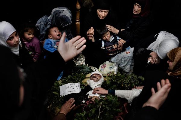 مقتل 70 سوريا بينهم 27 طفلا اليوم