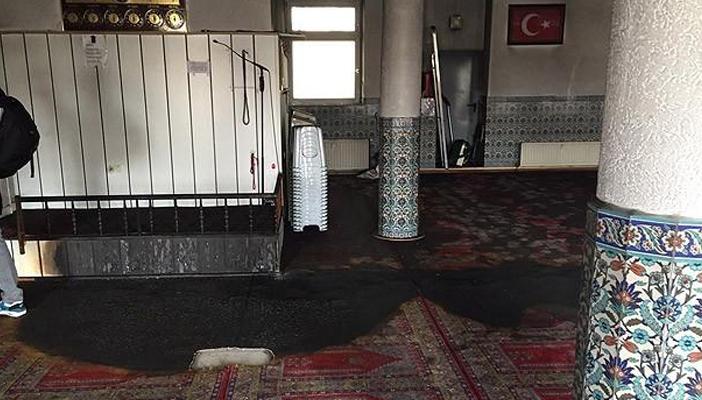مجهول يضرم النيران في أحد مساجد ألمانيا