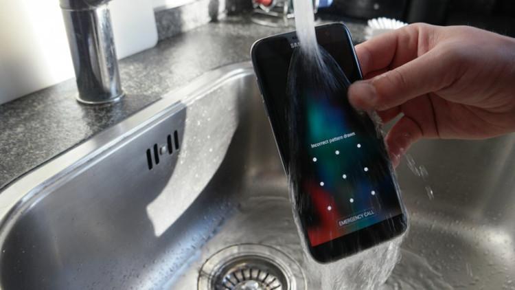 مقاوم للماء والغبار.. تعرَّف على مواصفات “سامسونج جالاكسي نوت 6”