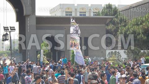 طلاب الأزهر يقطعون طريق النصر وسط حشود ضخمة