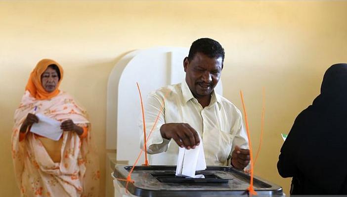 بعثة الاتحاد الإفريقي: ثلث المسجلين صوتوا في الانتخابات السودانية