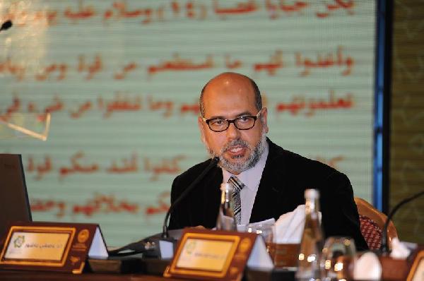 وصفي أبوزيد: شيوخ الانقلاب باعوا دينهم بدنيا غيرهم