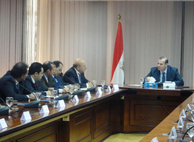 وزير الصناعة: وضع آليات تمويلية لحل مشاكل المصانع المتعثرة