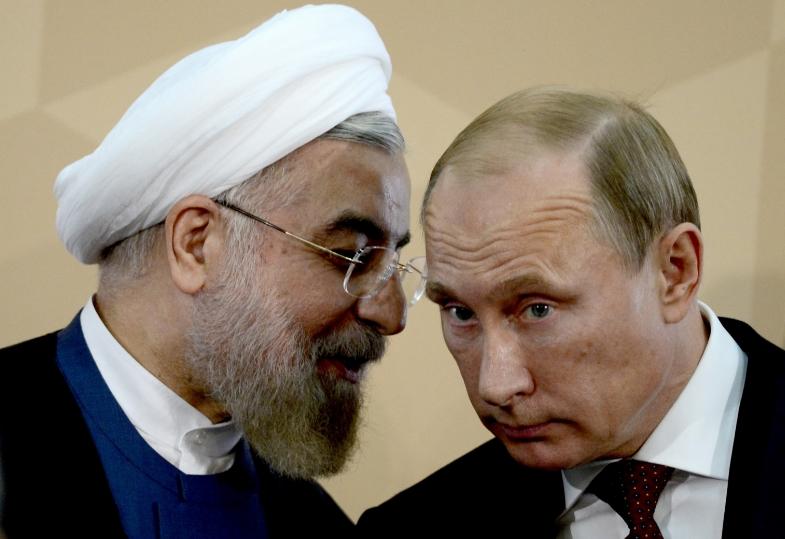 موقع إيراني يهاجم الحرس الثوري ويكشف خداع الروس لطهران