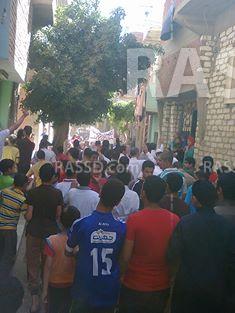 مسيرة بشوارع أشمنت ببني سويف رفضًا للانقلاب