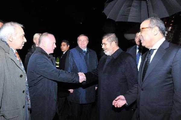 الرئيس يصل روسيا في زيارة تستغرق يومين