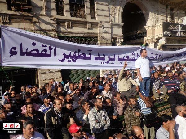 الحرية والعدالة: أنهينا المليونية وفوتّنا الفرصة على الجميع