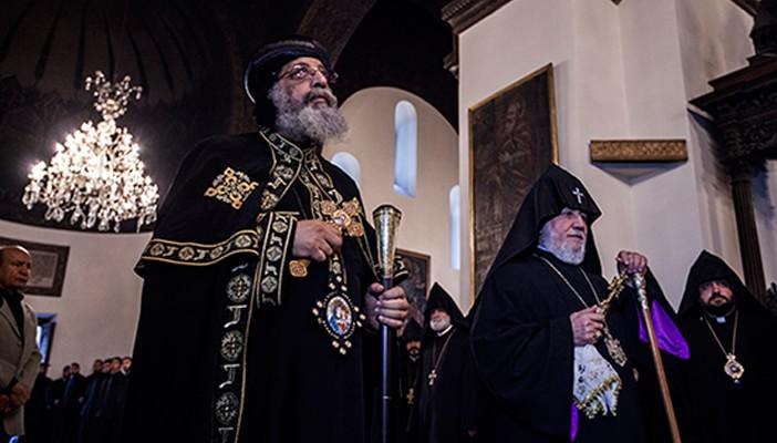 وصول تواضروس أرمينيا.. ومراقبون: الزيارة مكايدة ضد تركيا