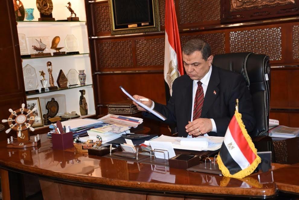 وزير القوى العاملة: الثلاثاء أجازة رسمية مدفوعة الأجر