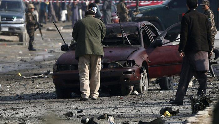 مقتل 8 أفراد من عائلة واحدة في انفجار قنبلة يدوية بأفغانستان