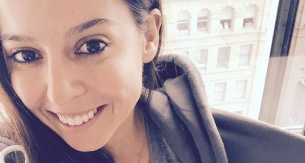 أردنية تصل لوظيفة أحلامها بـ”القوة”